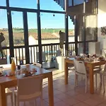 Maison Au Avec Terrasse, Ideal 2 Personnes - Api-1-52-1373