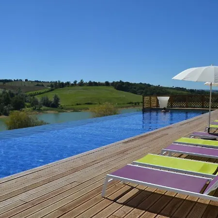 Maison Au Avec Terrasse, Ideal 2 Personnes - Api-1-52-1373