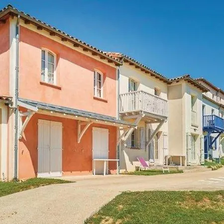 Maison Au Avec Terrasse, Ideal 2 Personnes - Api-1-52-1373 Kemp Carla-Bayle
