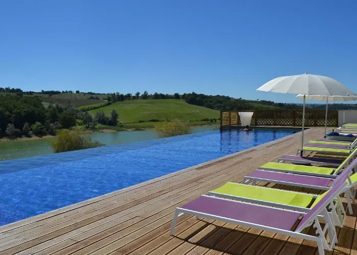 Maison Au Avec Terrasse, Ideal 2 Personnes - Api-1-52-1373