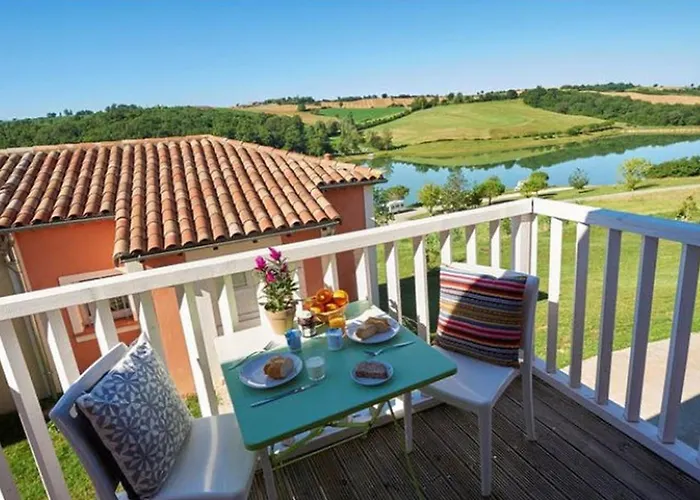 Kemp Maison Au Avec Terrasse, Ideal 2 Personnes - Api-1-52-1373 Carla-Bayle